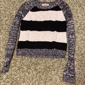 Cropped sweater